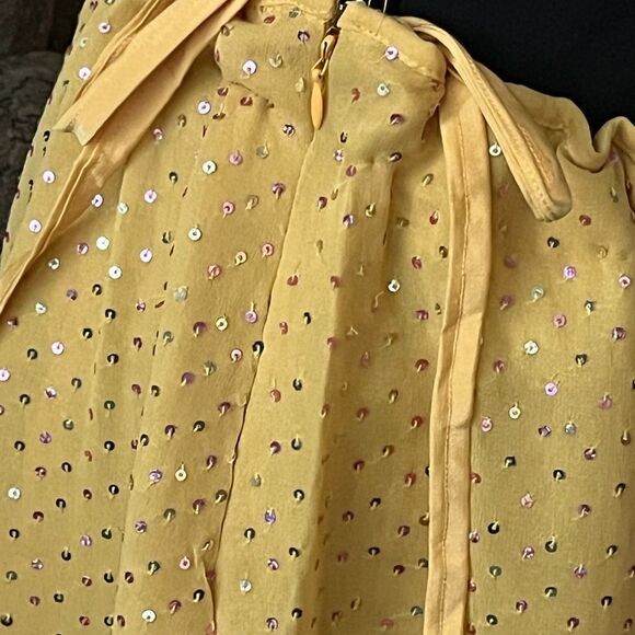 New 3 pc Lehenga, with blouse and Saree. 001 - Picture 8 of 10